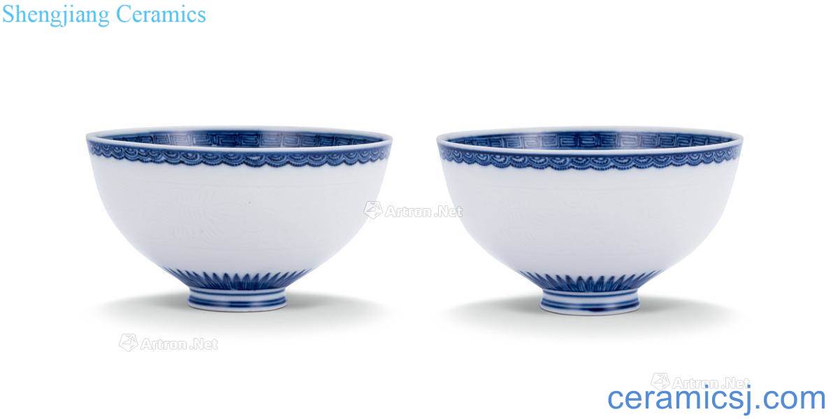 Qing dynasty in the 19th century Blue and white sanduo green-splashed bowls (a)