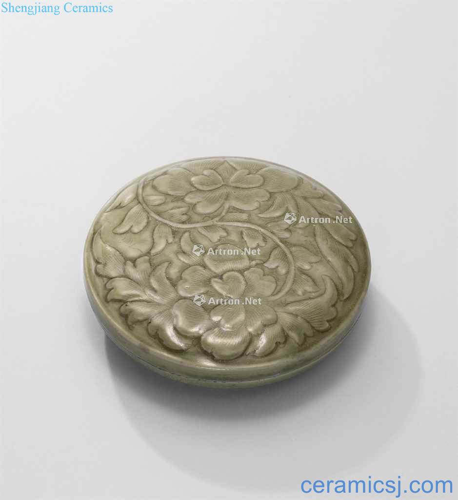 In the northern song dynasty kiln tree peony lines cover box