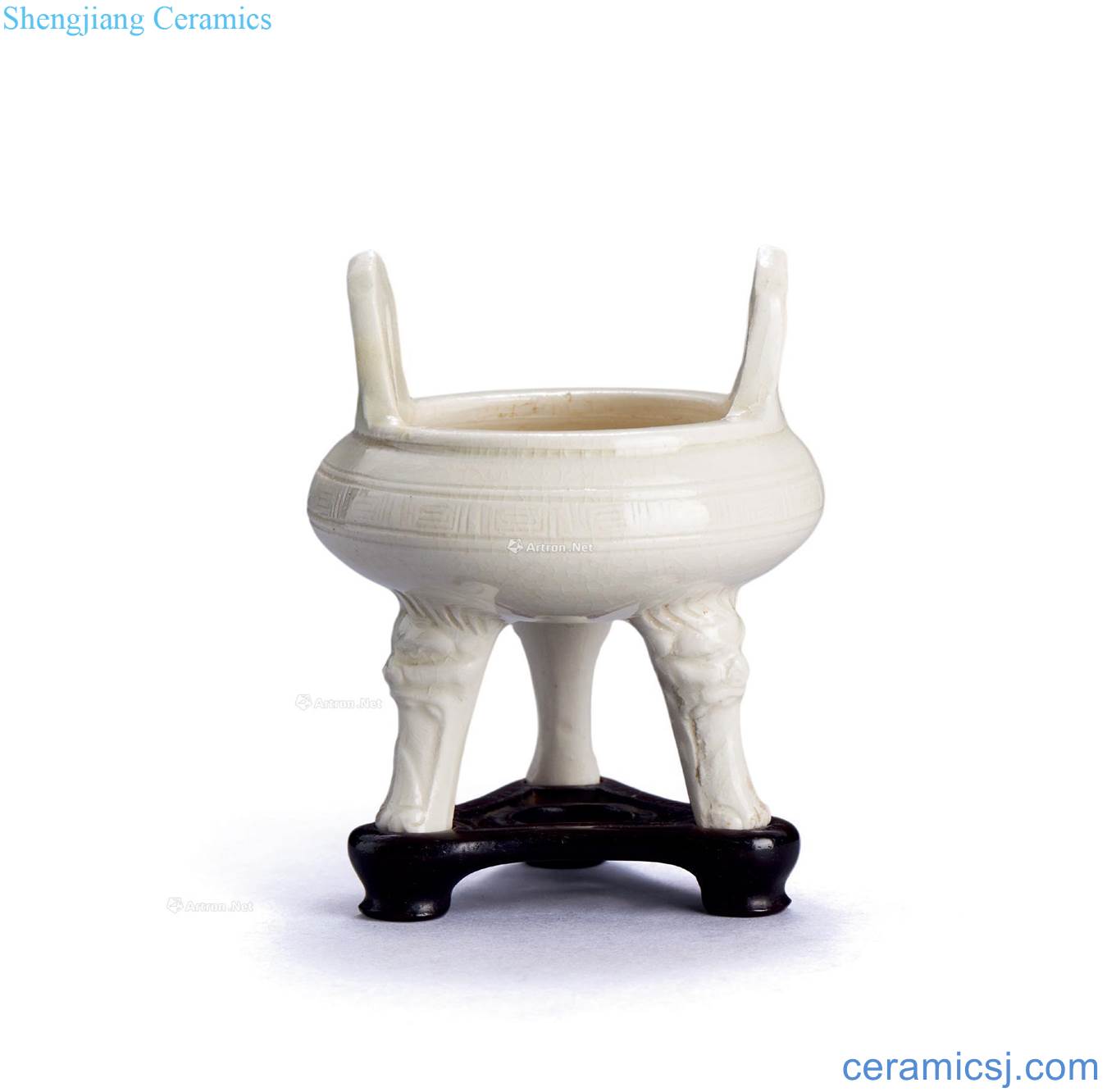 Ming White porcelain incense burner with three legs