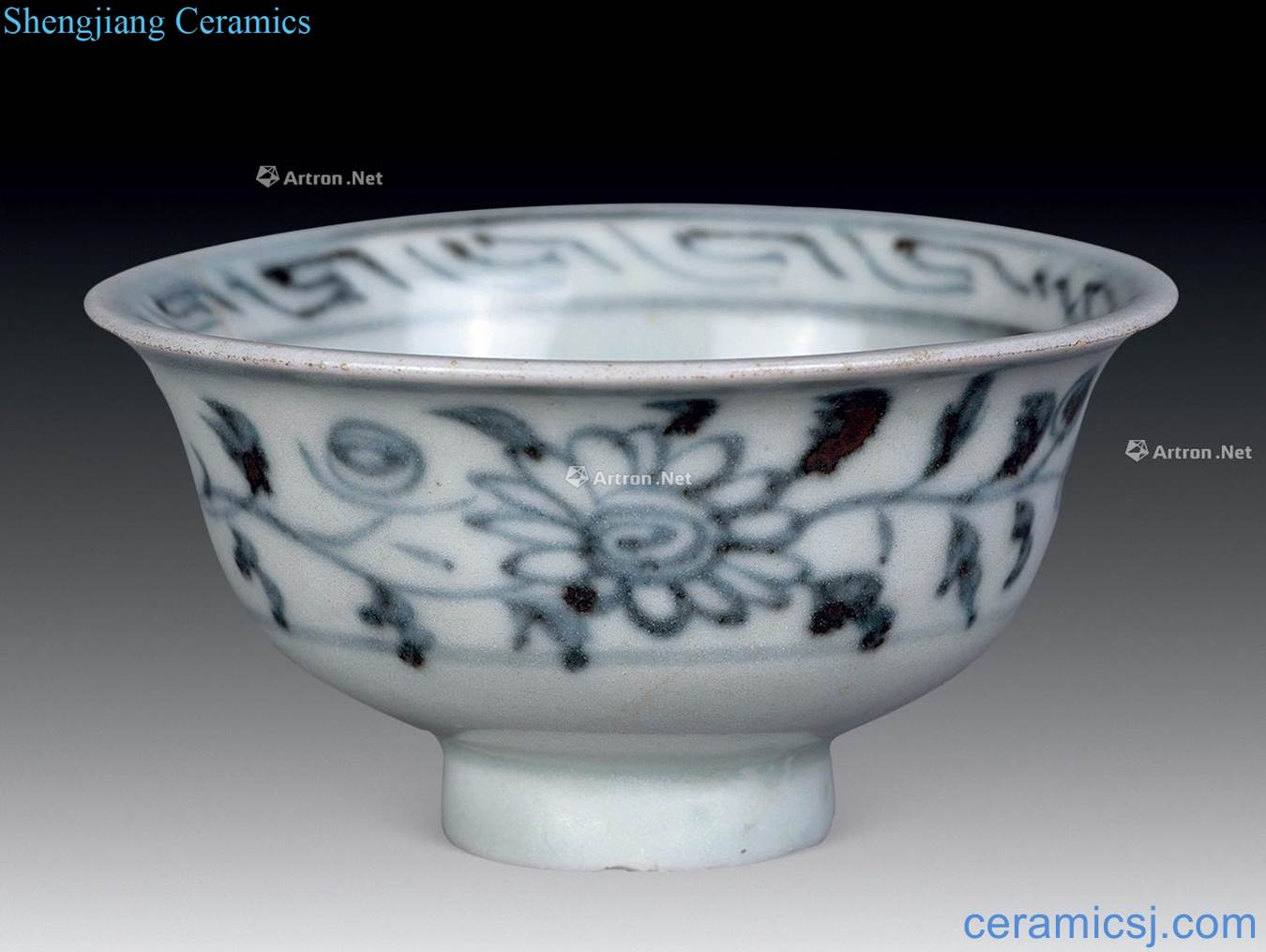 Ming Blue and white chrysanthemum grain cup
