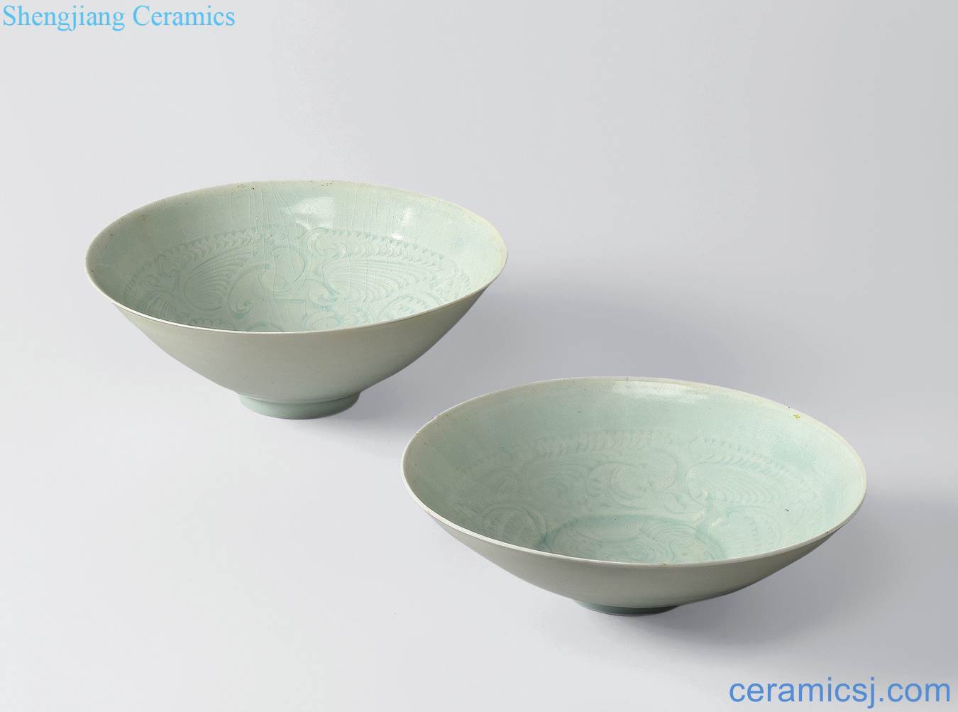 Song dynasty (960-1279), jingdezhen kiln green score craft flower baby play lotus green-splashed bowls a group (or two)