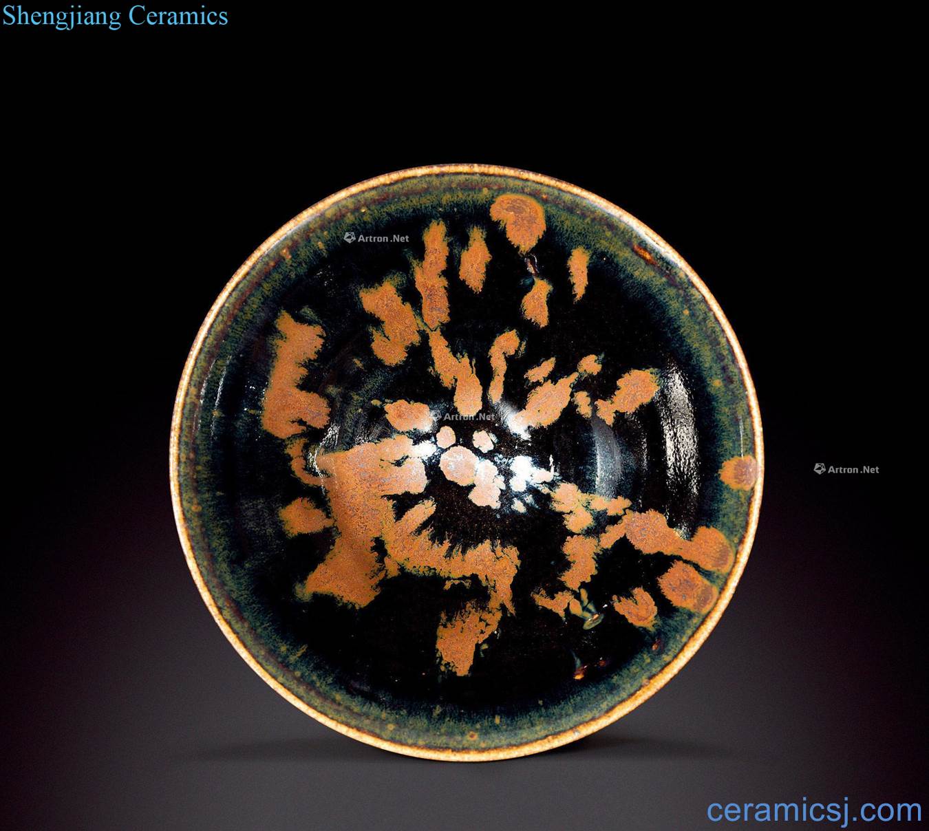 The song dynasty cizhou kiln black glaze rust flower hat to light