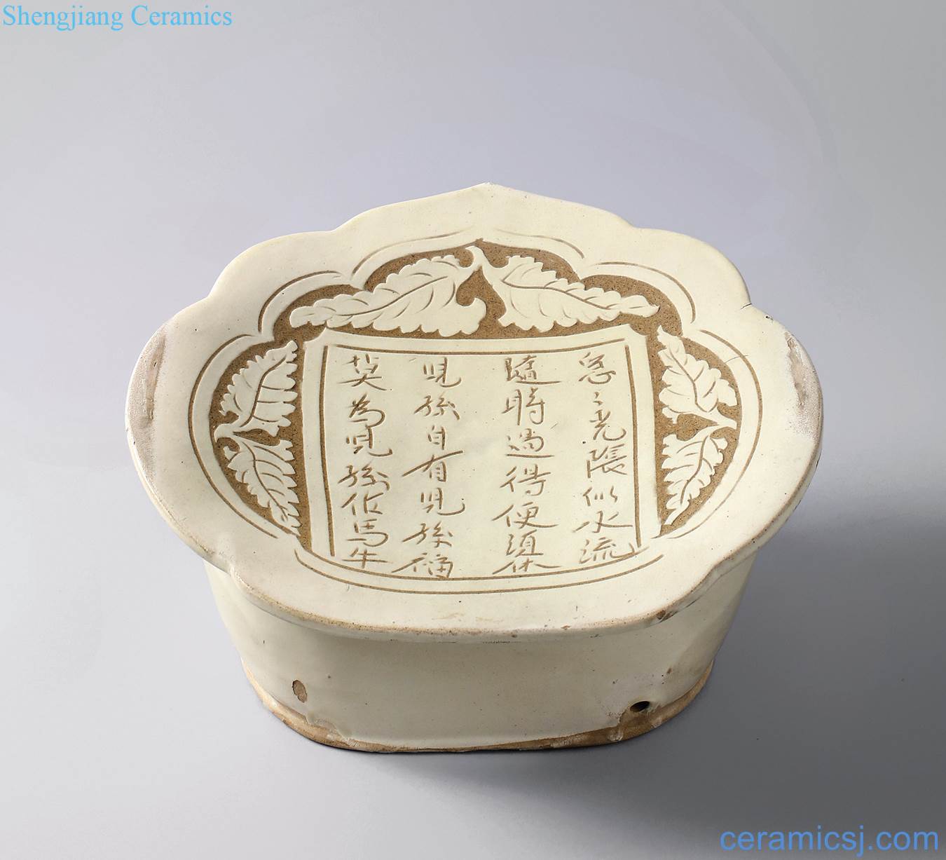 Northern song dynasty (960-1127) and gold (1115-1234), white glazed carved carved poems best shape pillow