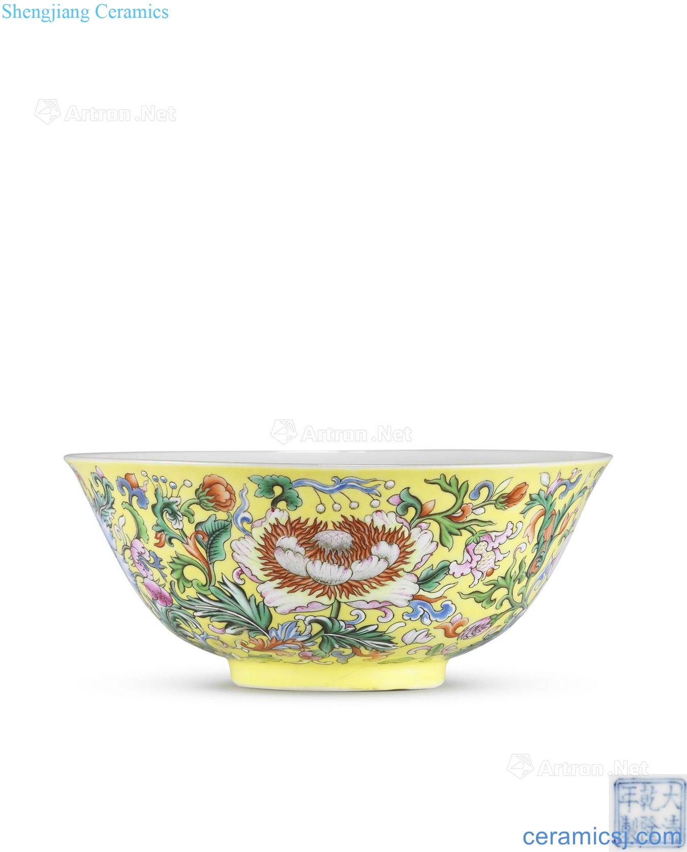 Qing qianlong pastel yellow lines bowl of blue and white flowers