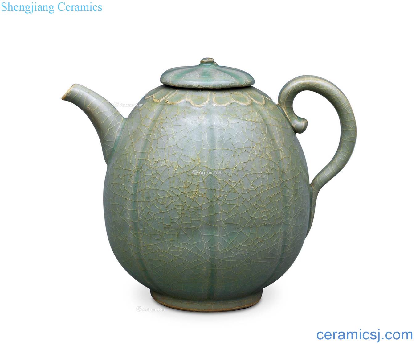 The southern song dynasty Longquan celadon pumpkin pot