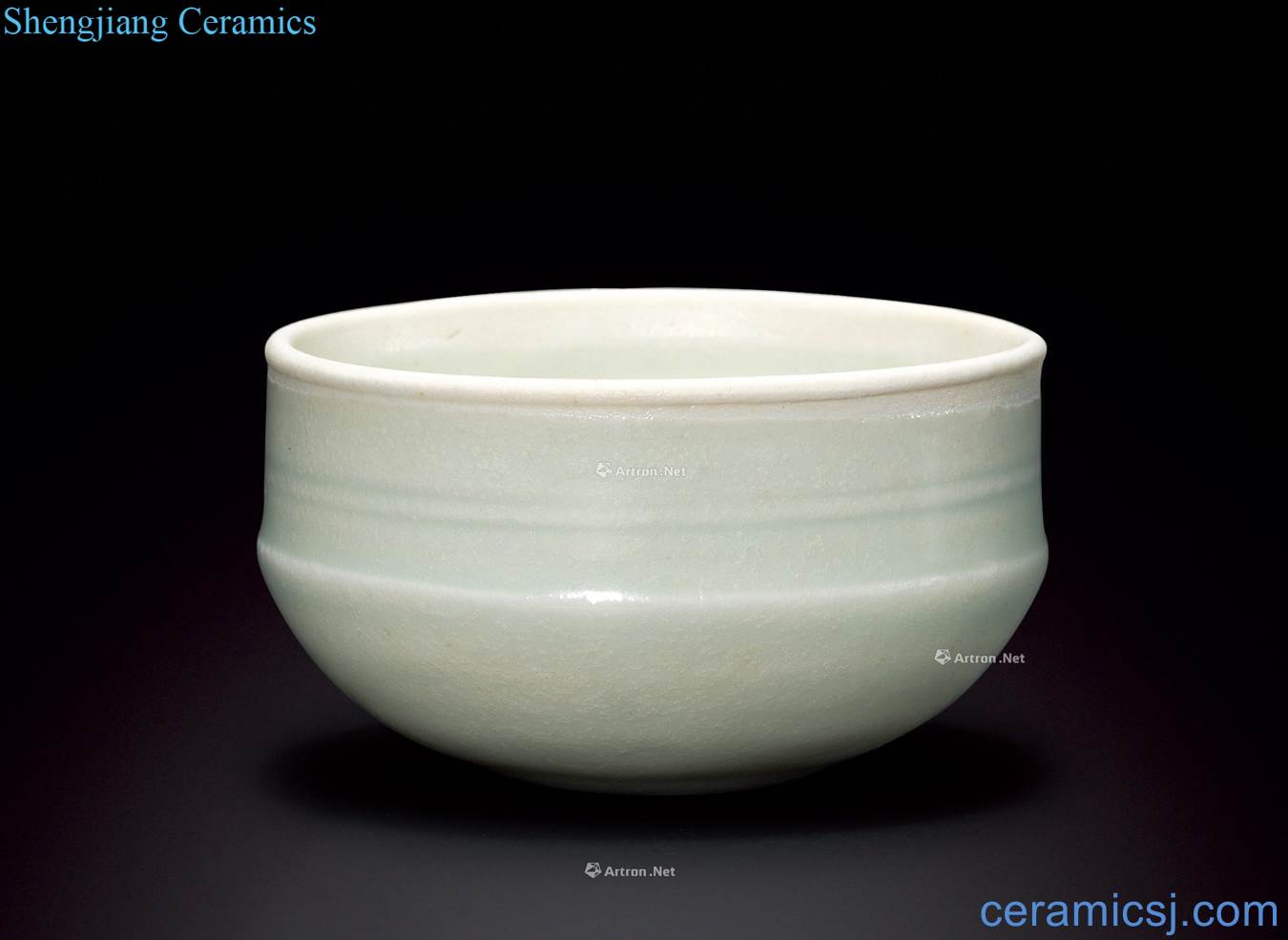 Southern song dynasty blue white glazed small bowl