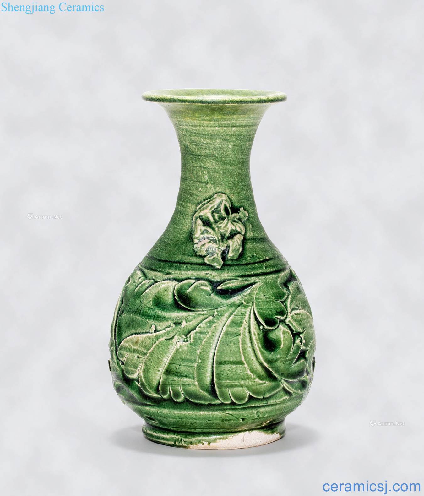 The yuan dynasty Auspicious state green glaze okho spring bottle