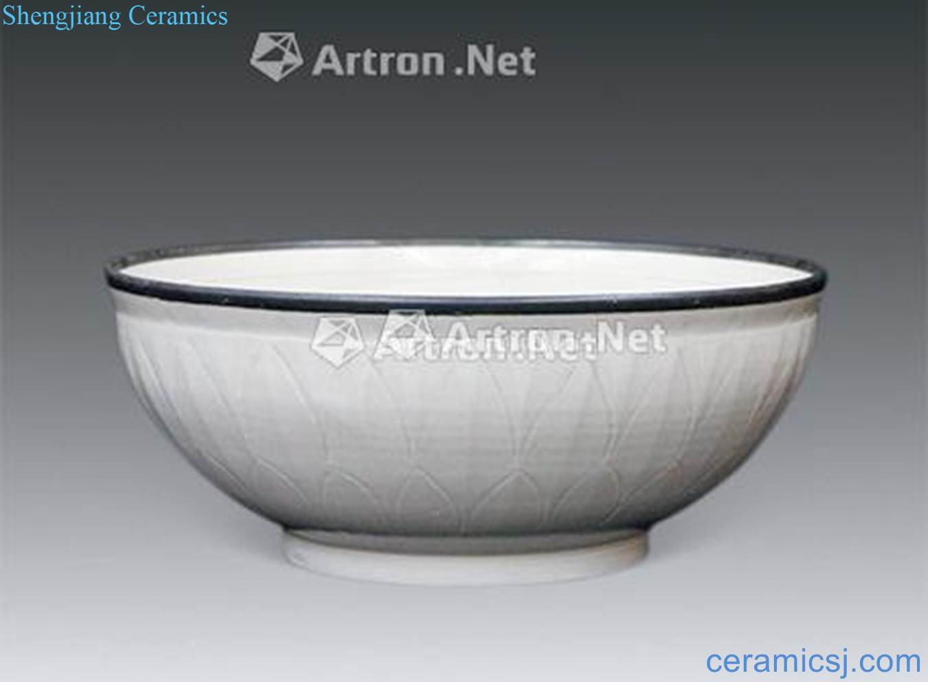 The song dynasty kiln bowl silver edge decorative pattern