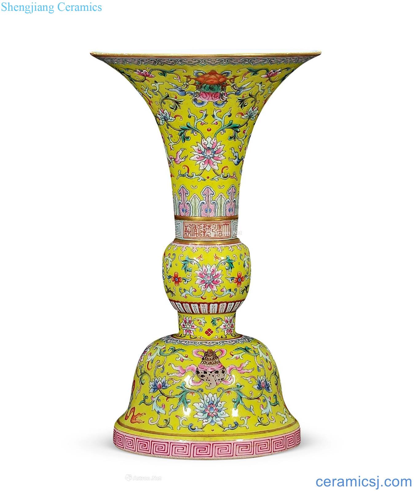 Qing qianlong pastel eight auspicious grain flower vase with yellow