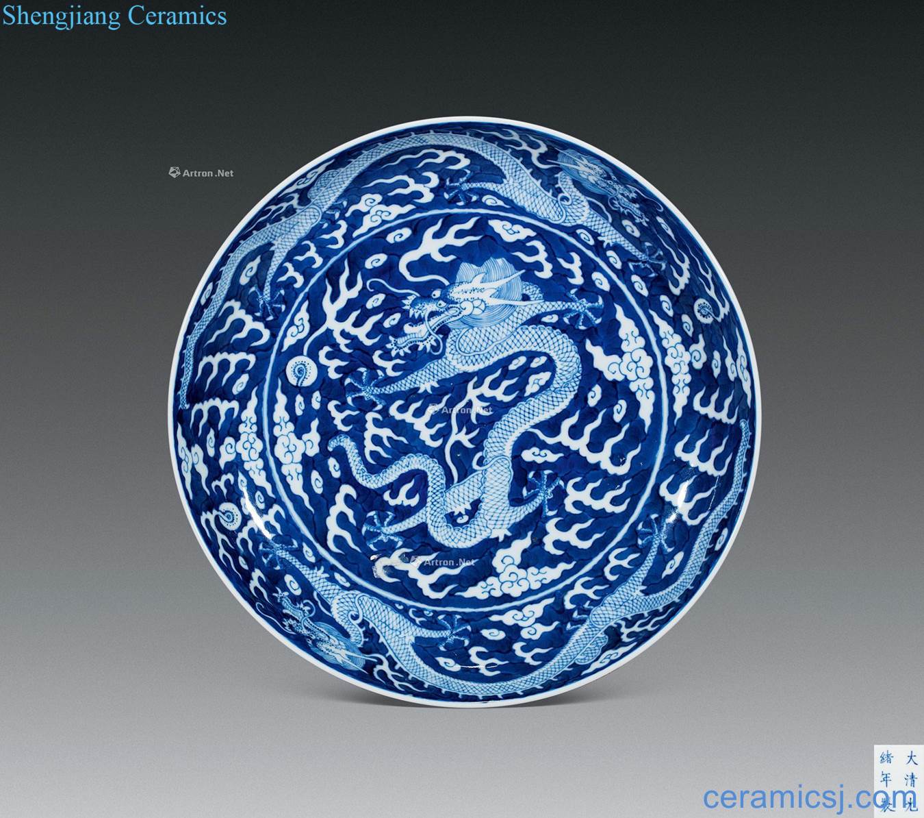 guangxu Blue and white dragon disc