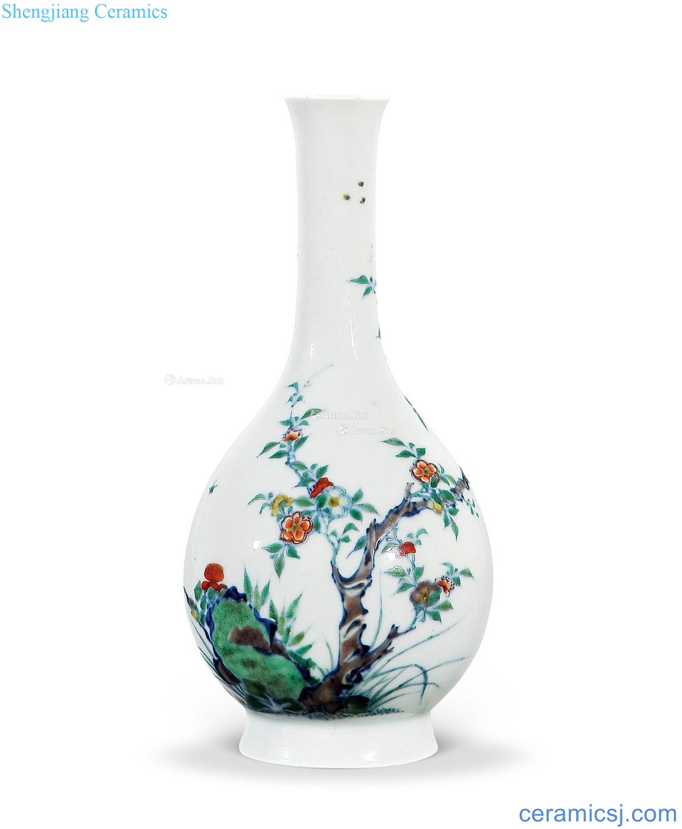 The qing emperor kangxi dou decorated butterfly figure the flask