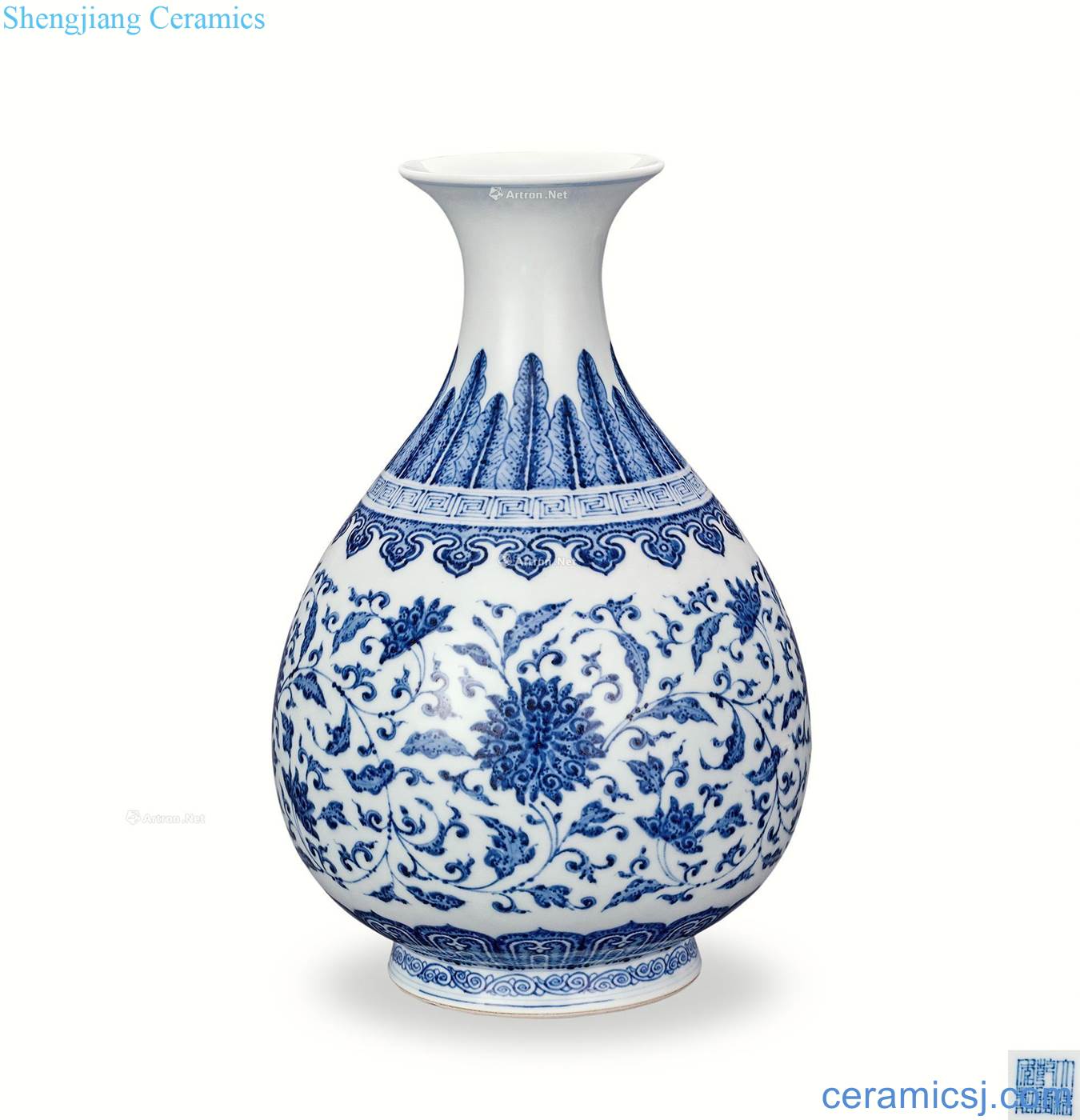 In the qing dynasty Blue and white lotus flower grain bottle