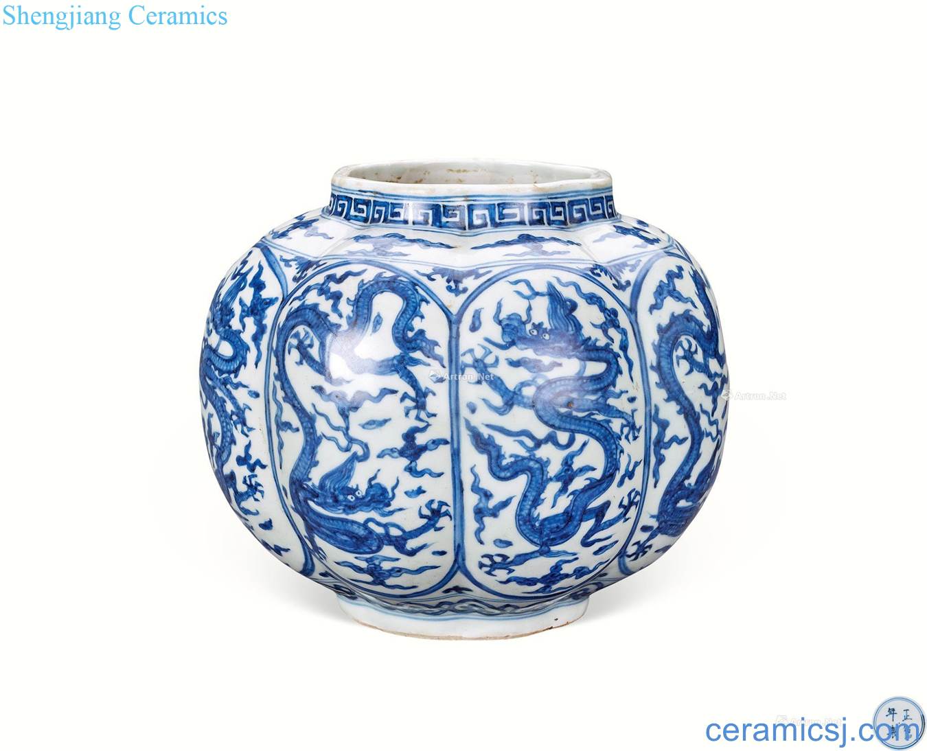 In the Ming dynasty Blue and white medallion dragon melon leng cans