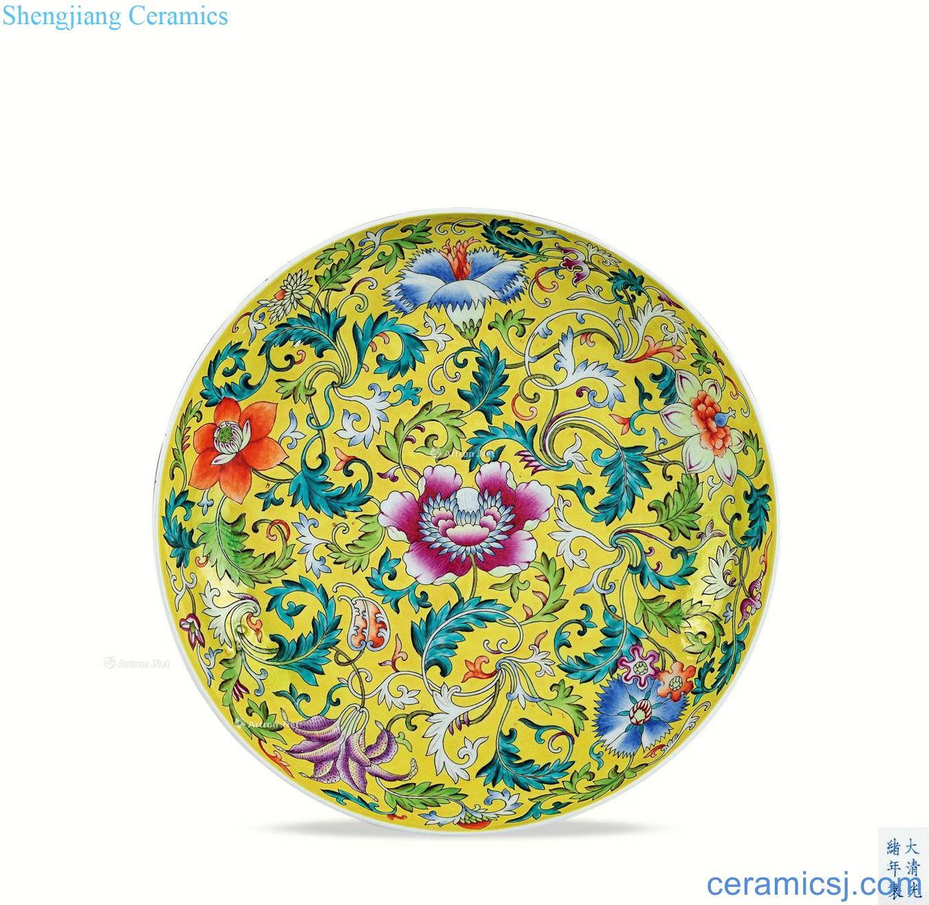 In the qing dynasty To pastel yellow lotus flower pattern plate
