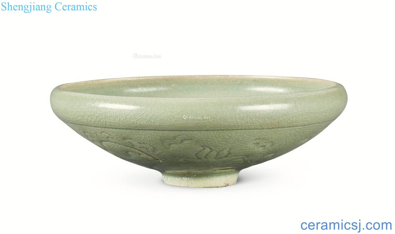 The song dynasty kiln dark hand-cut bowl