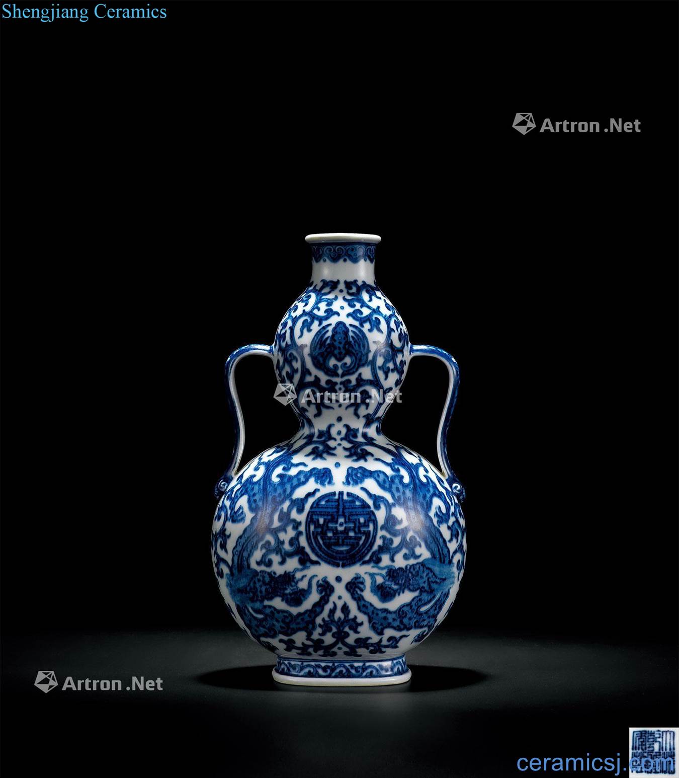 Qing qianlong Blue and white dragon live gourd bottle