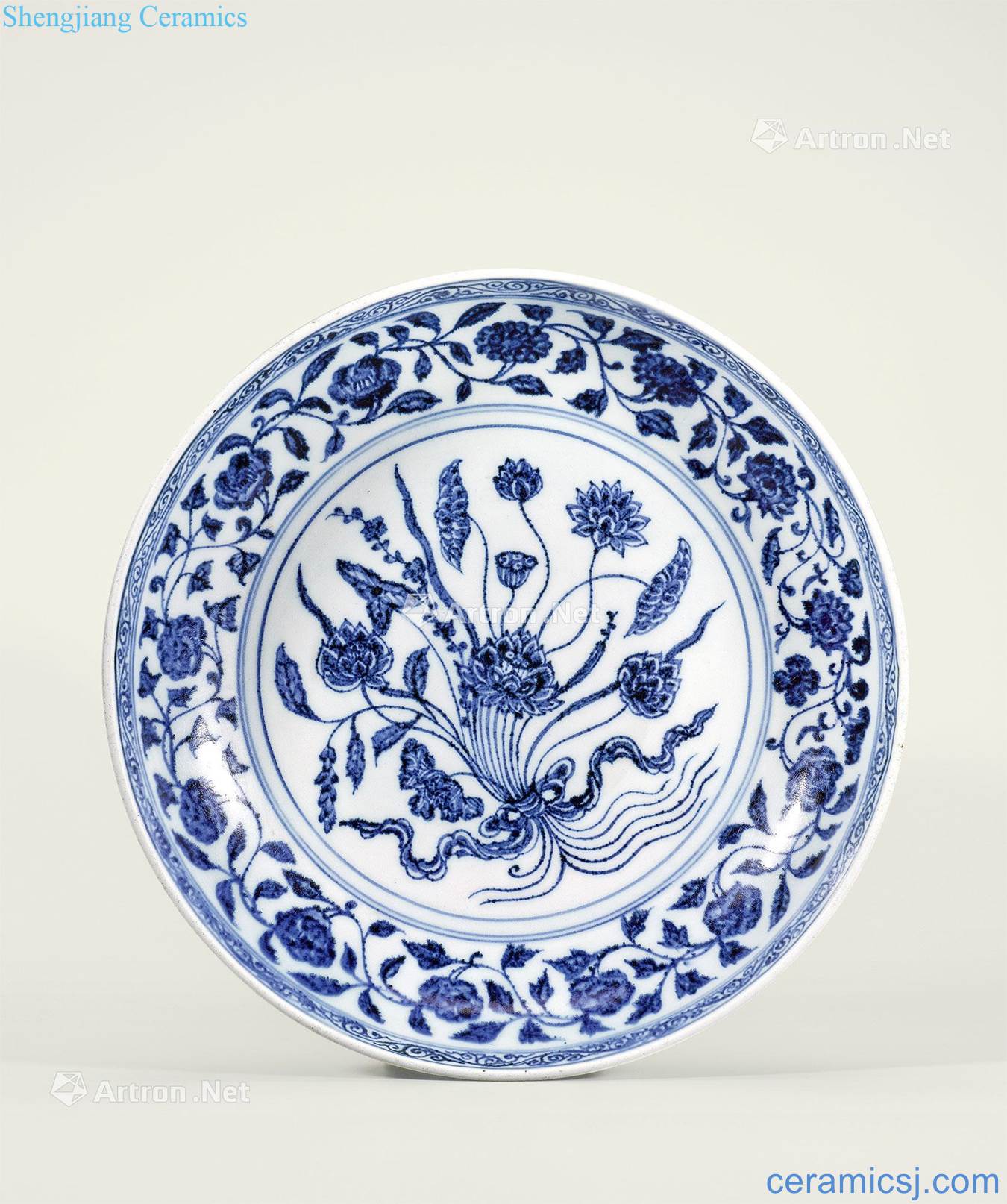 Ming yongle Blue and white tie up a bundle of lotus flowers tray