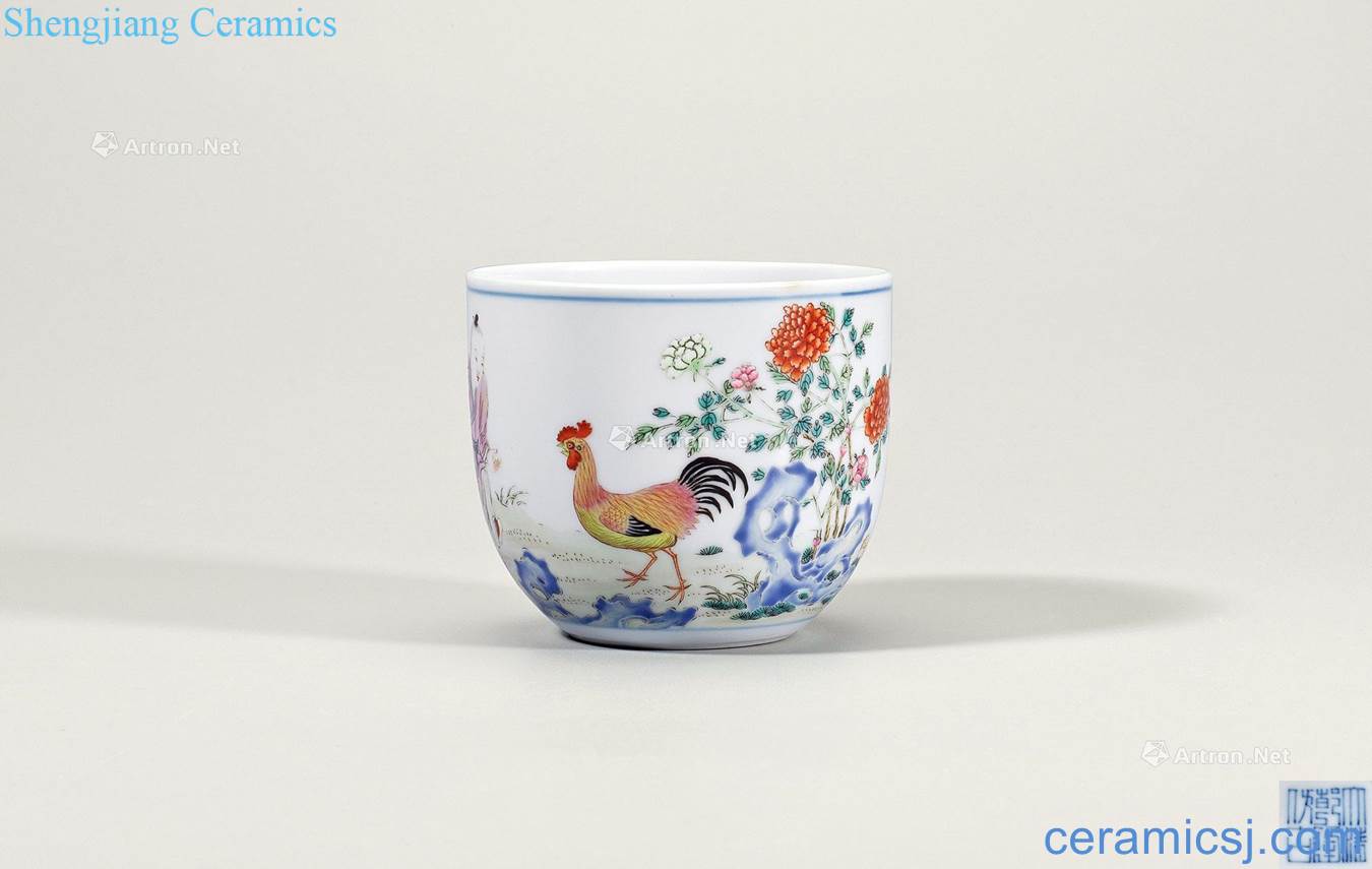 Qing qianlong pastel royal title poems cylinder cup chicken