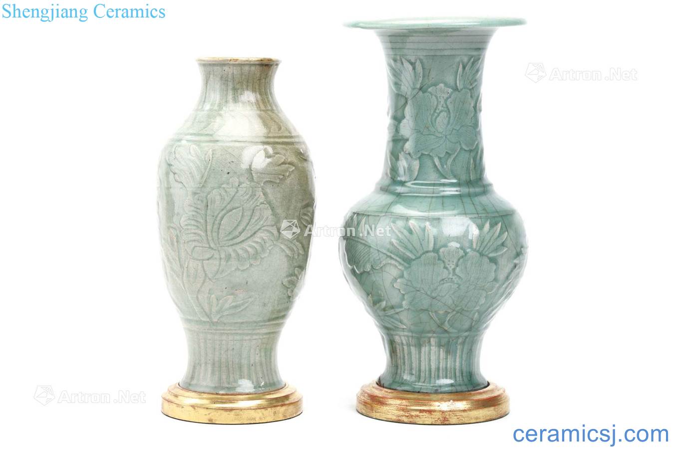 In the Ming dynasty Longquan PND tail-on and a vase