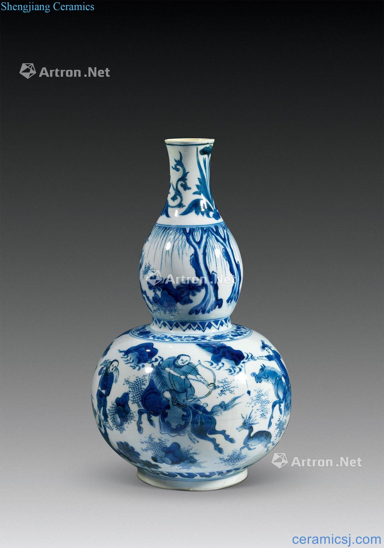 Ming Blue and white royal hunting figure gourd bottle