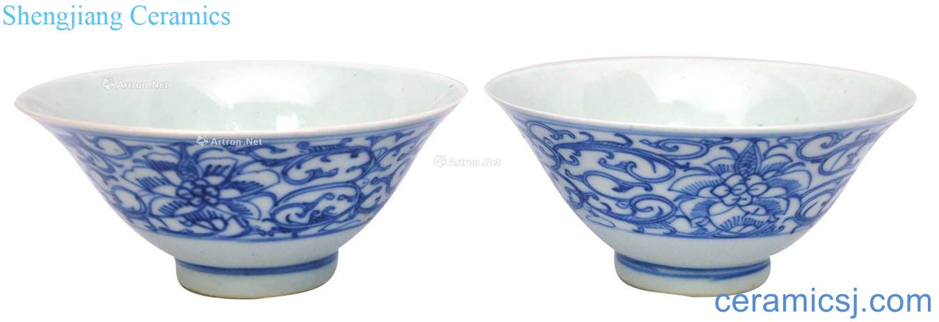 Qing dynasty in the 19th century Blue and white light tracing bowl (a)