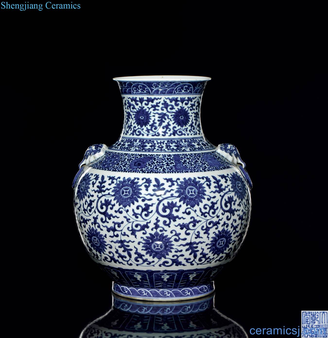 Qing guangxu Blue and white tie up lotus flower grain shop is the first small statue