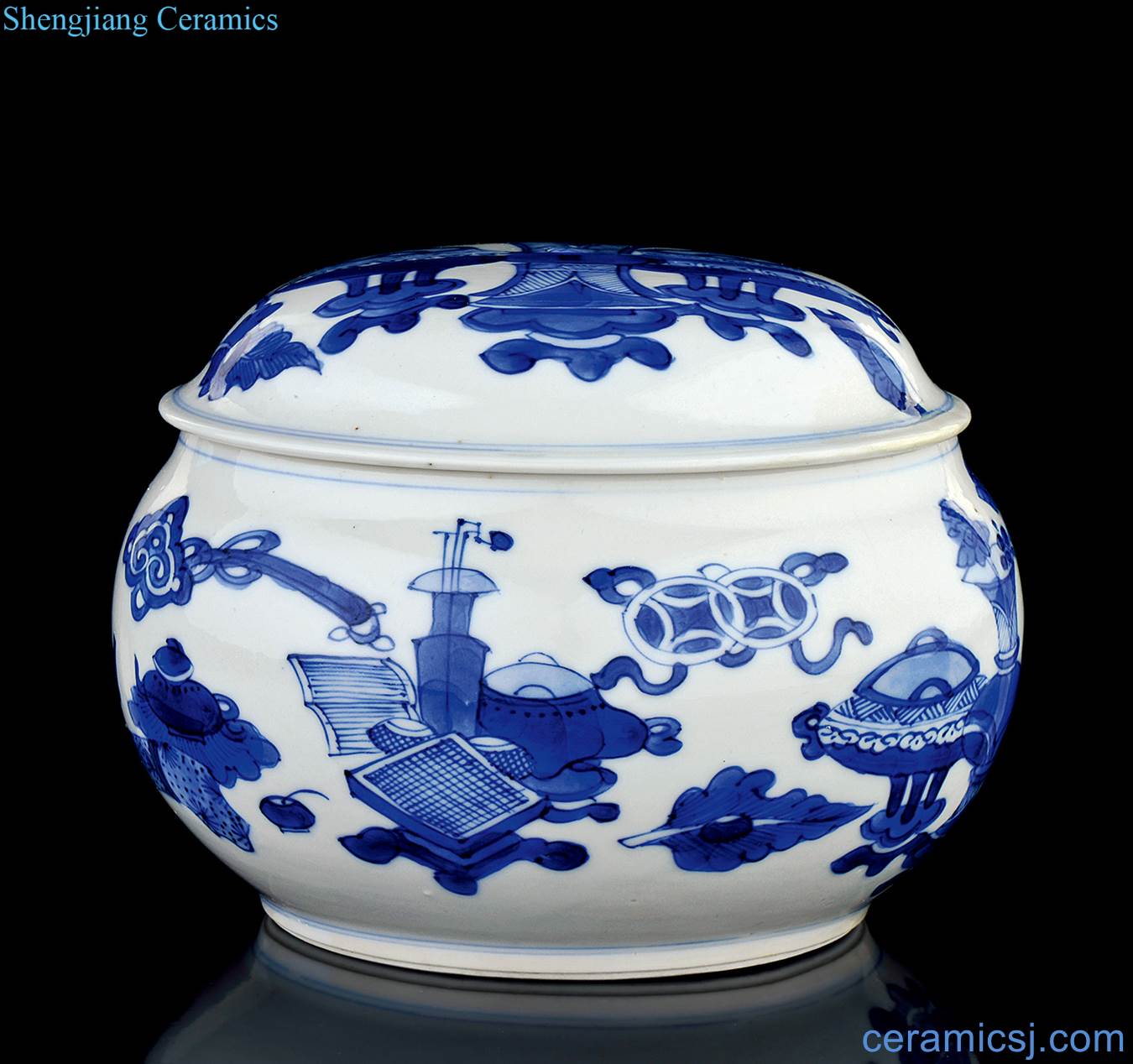 The qing emperor kangxi Blue and white antique lines go cans