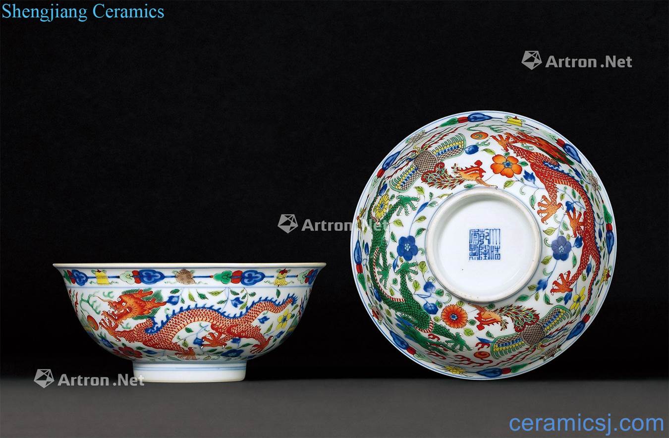 Qing qianlong Colorful longfeng green-splashed bowls (a)