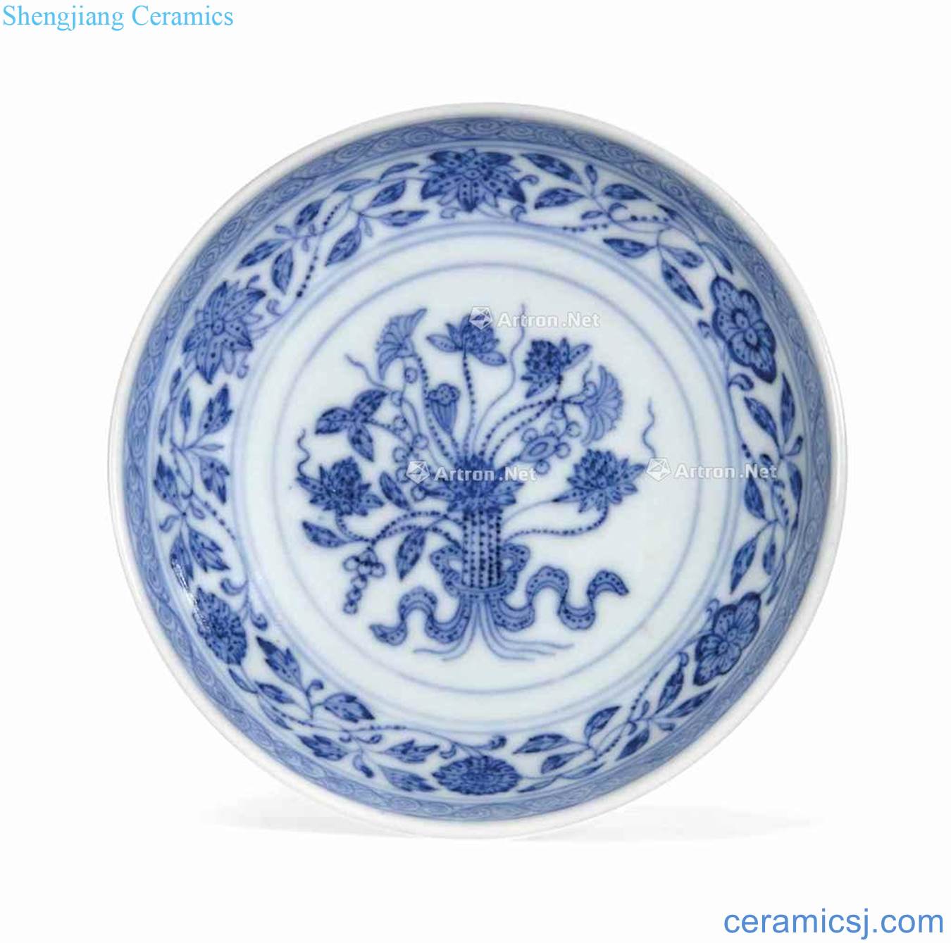 Qing daoguang Blue and white lotus grain disc