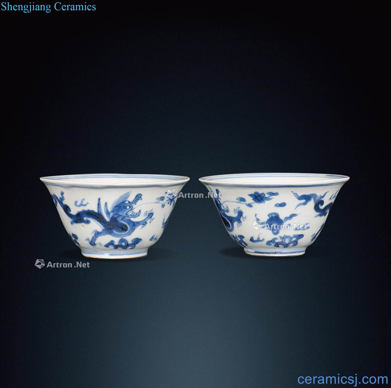 The late Ming dynasty Blue and white dragon grain bowl (a)