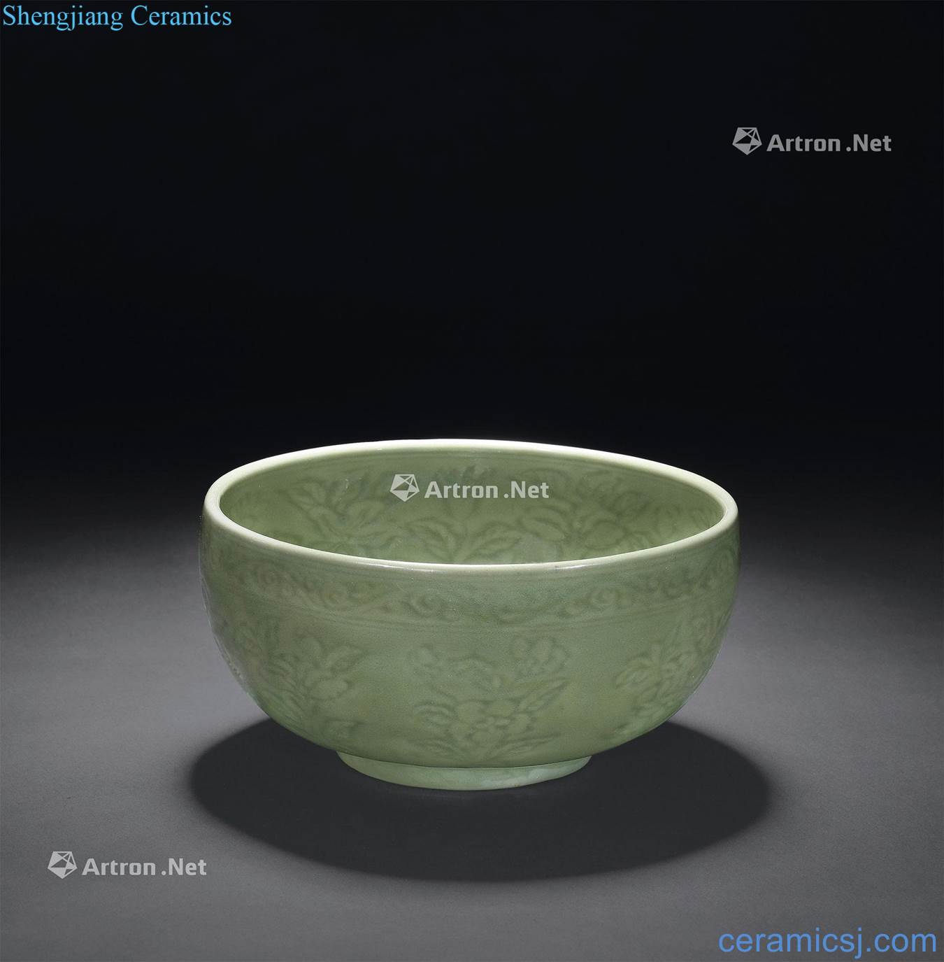Ming yongle Longquan celadon green glaze in the dark hour around branches outside the four seasons flower fruit branch flowers lines, and bowls