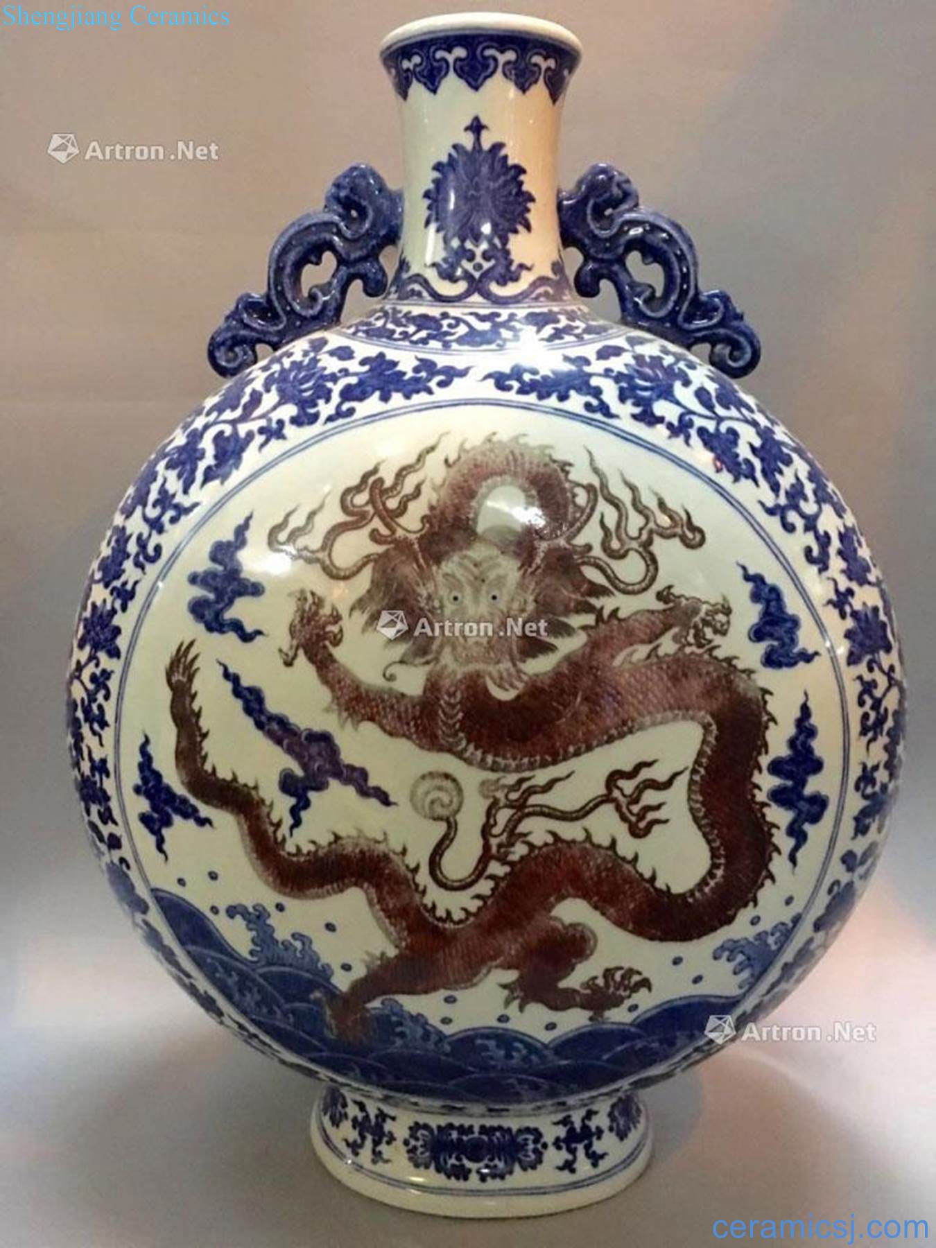 Blue and white youligong YunLongWen dragon ear on the bottle