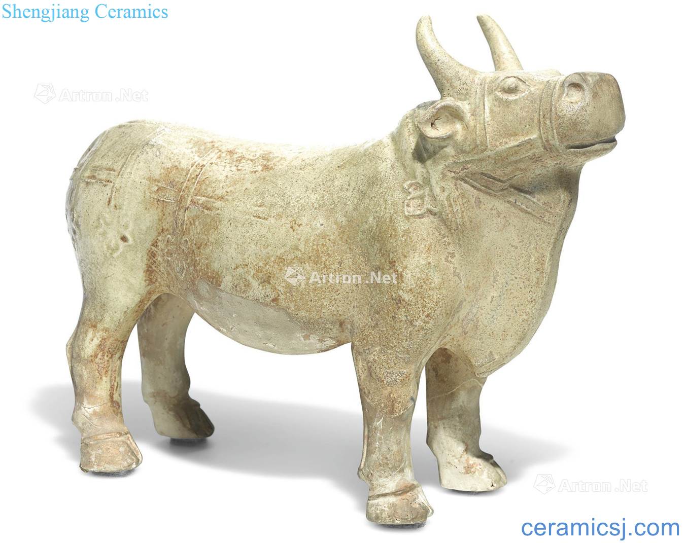 The tang dynasty Yellow glazed pottery cattle