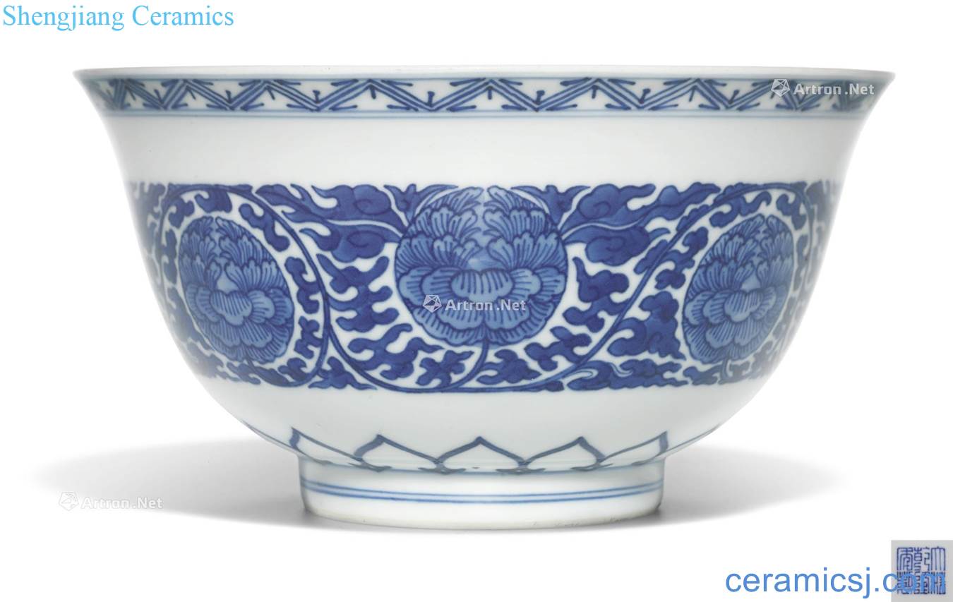 Qing qianlong Blue and white ruyi peony grains 盌