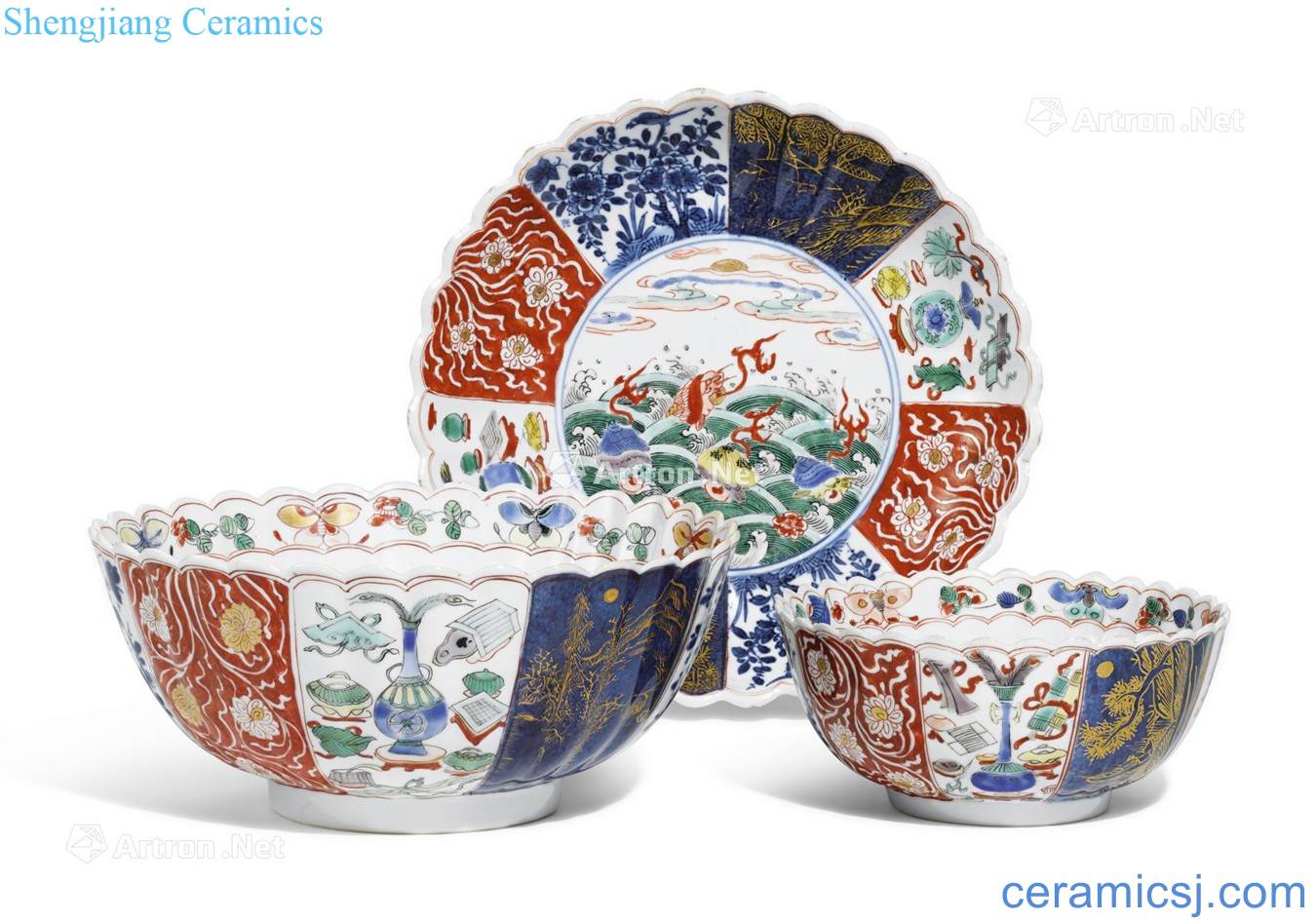 The qing emperor kangxi colorful paint water beast grain chrysanthemum petals 盌 and plate (a group of three)