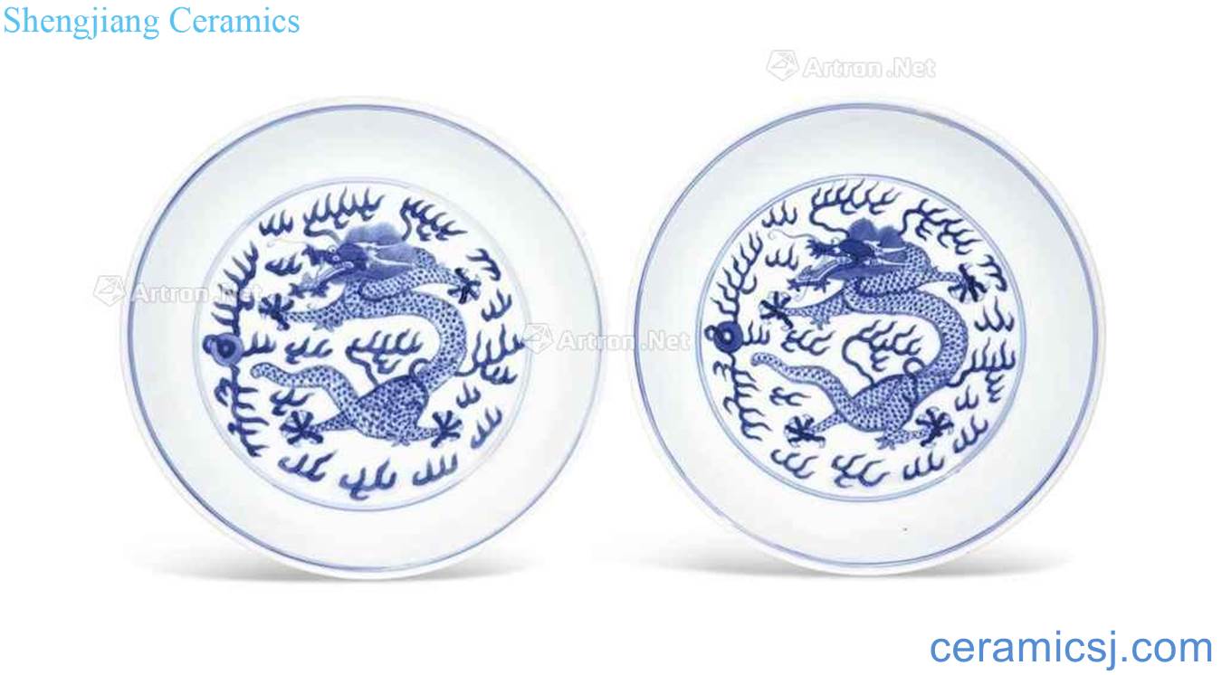Qing guangxu Blue and white dragon cast bead tray (a)