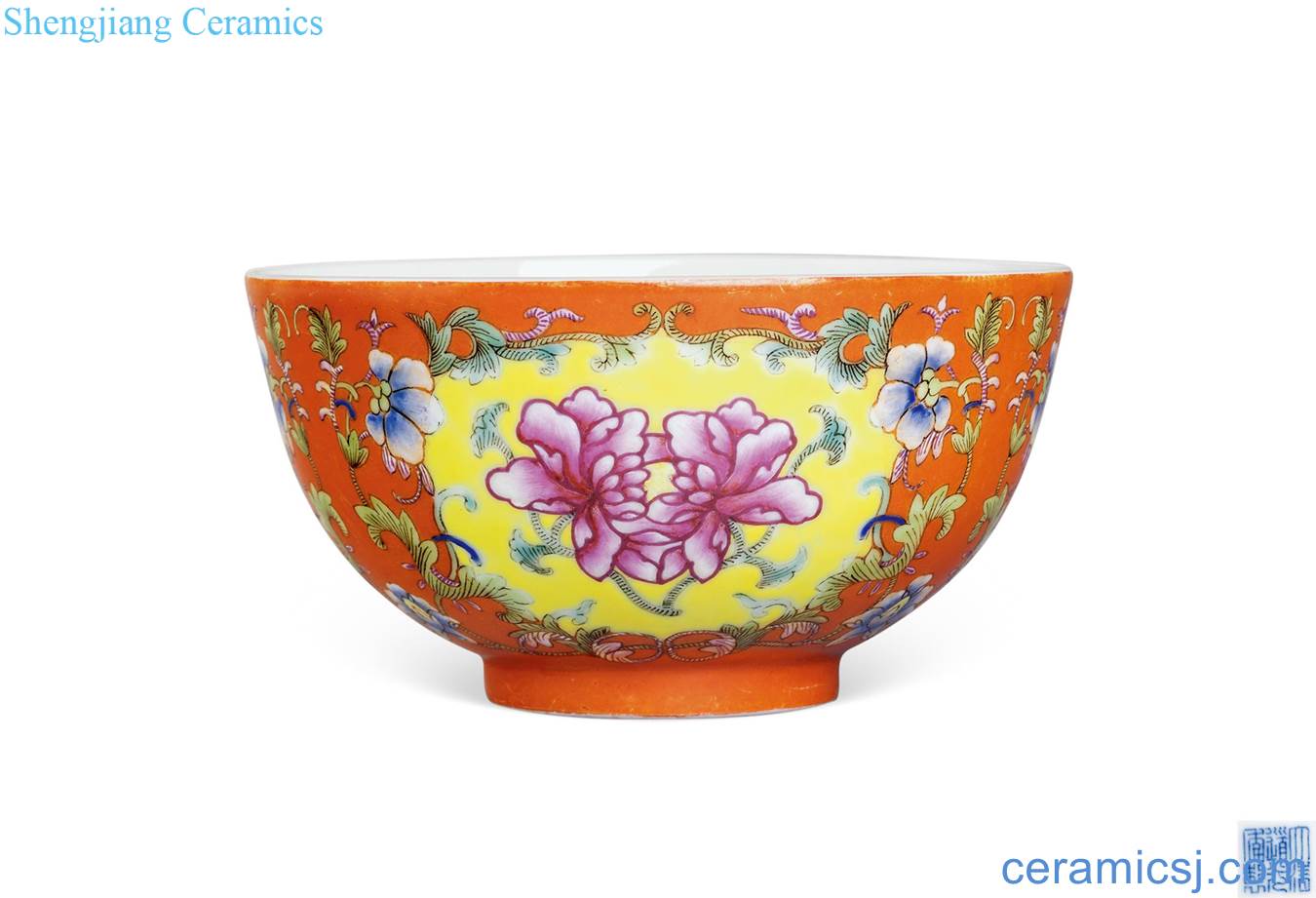 Qing daoguang Coral red famille rose medallion peony green-splashed bowls