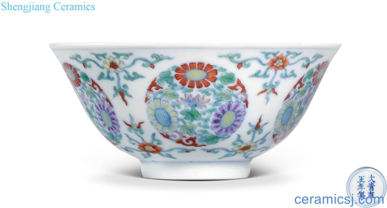 Qing yongzheng dou CaiTuan chrysanthemum green-splashed bowls
