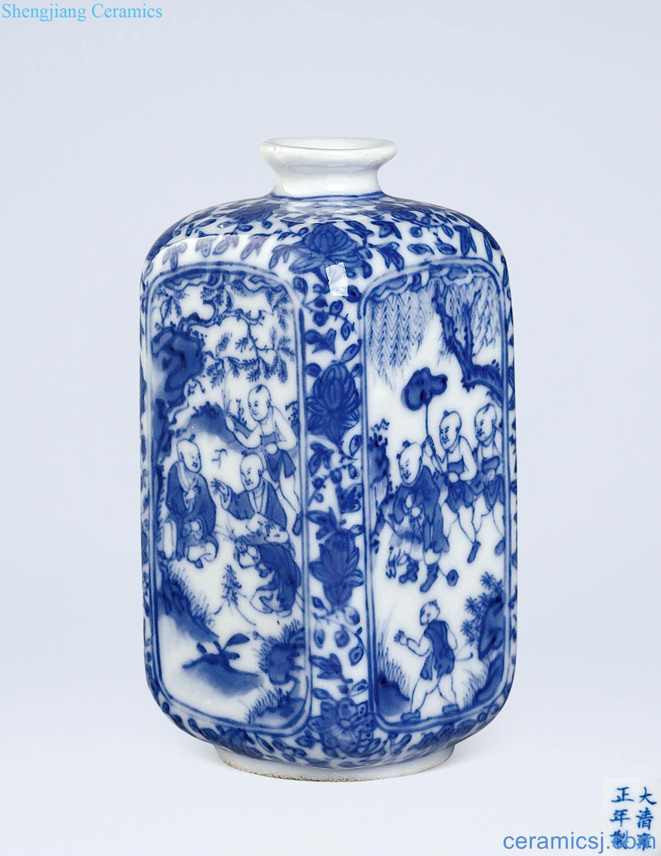 Qing yongzheng Blue and white tie up branch flowers grain square bottle medallion baby play