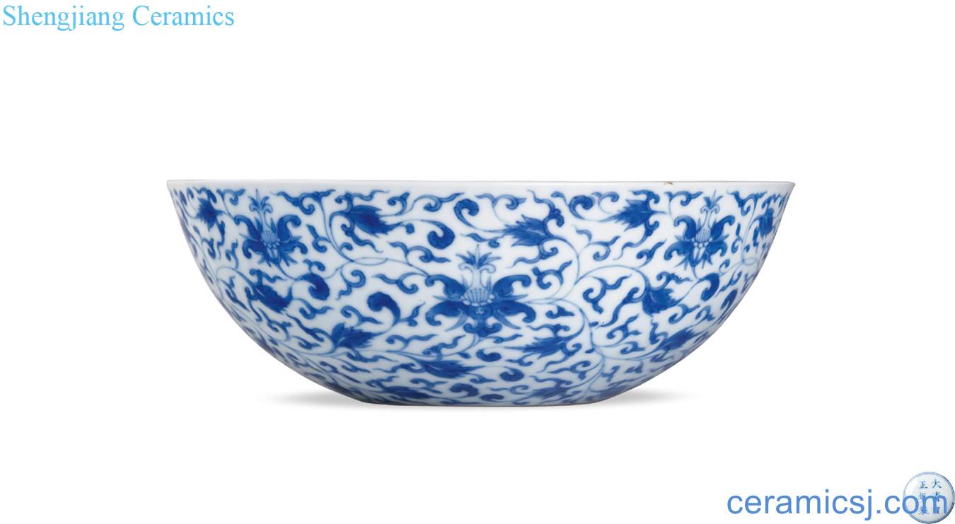 Qing yongzheng Blue and white tie passionflower lines lie the foot bowl