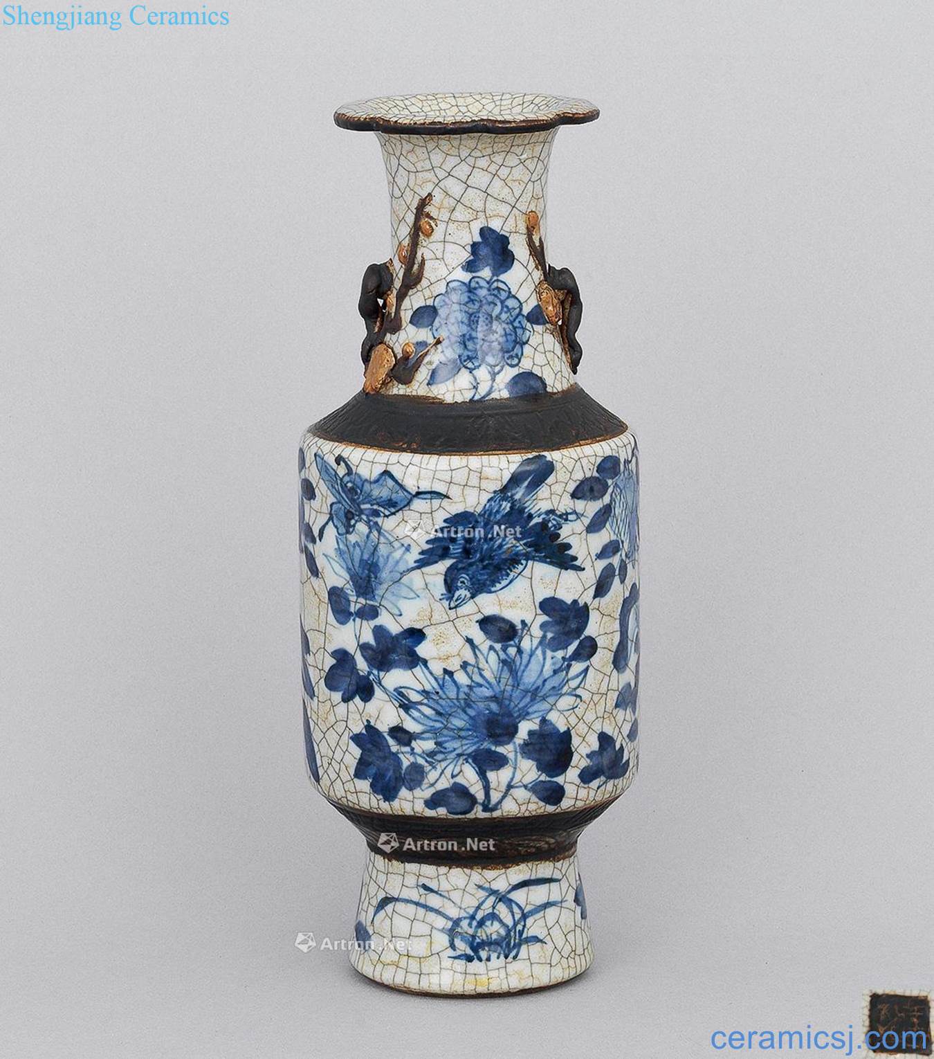 Early qing elder brother kiln to blue and white flowers and birds with the plum blossom