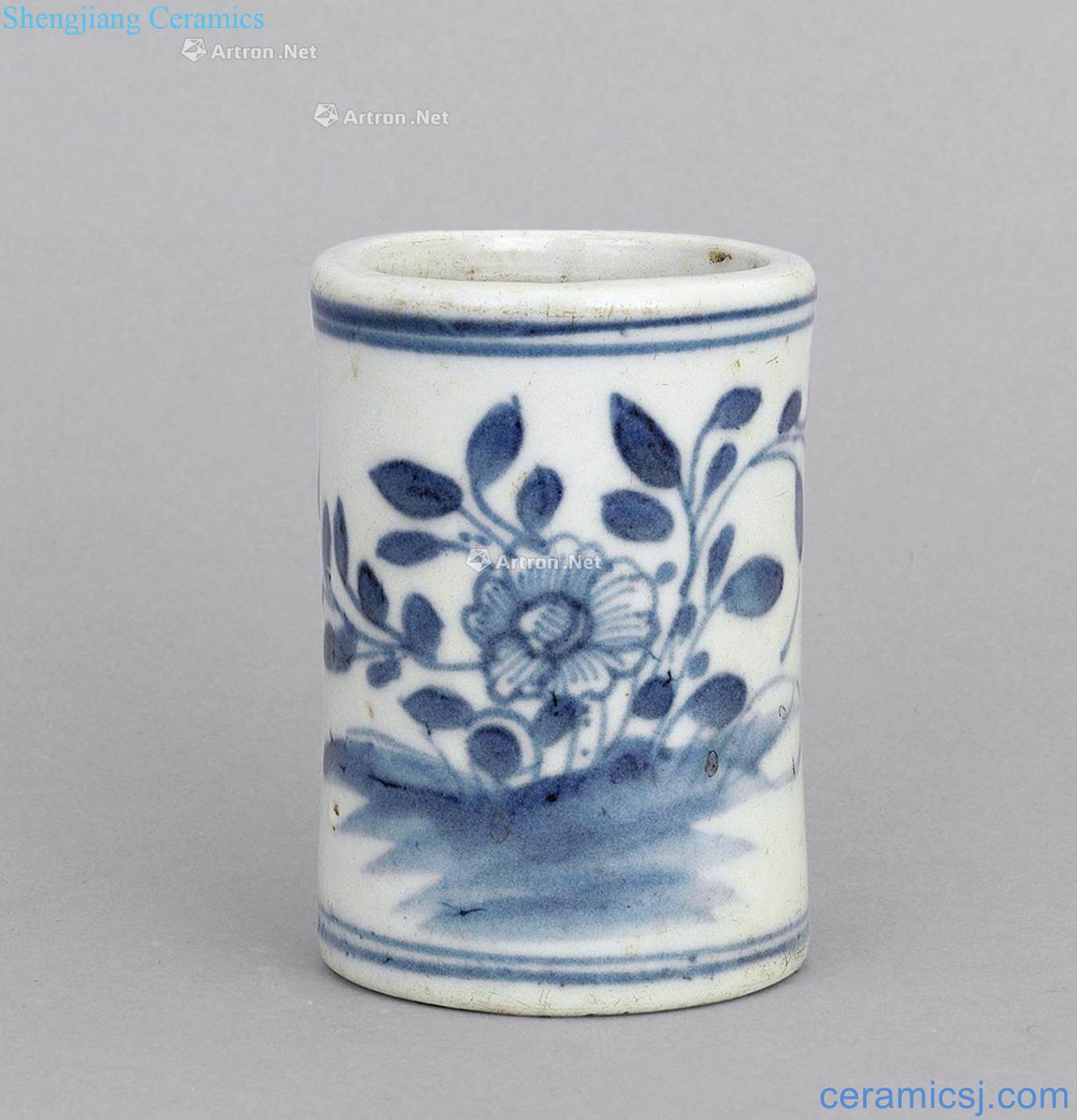 Mid qing Blue and white flower small brush pot