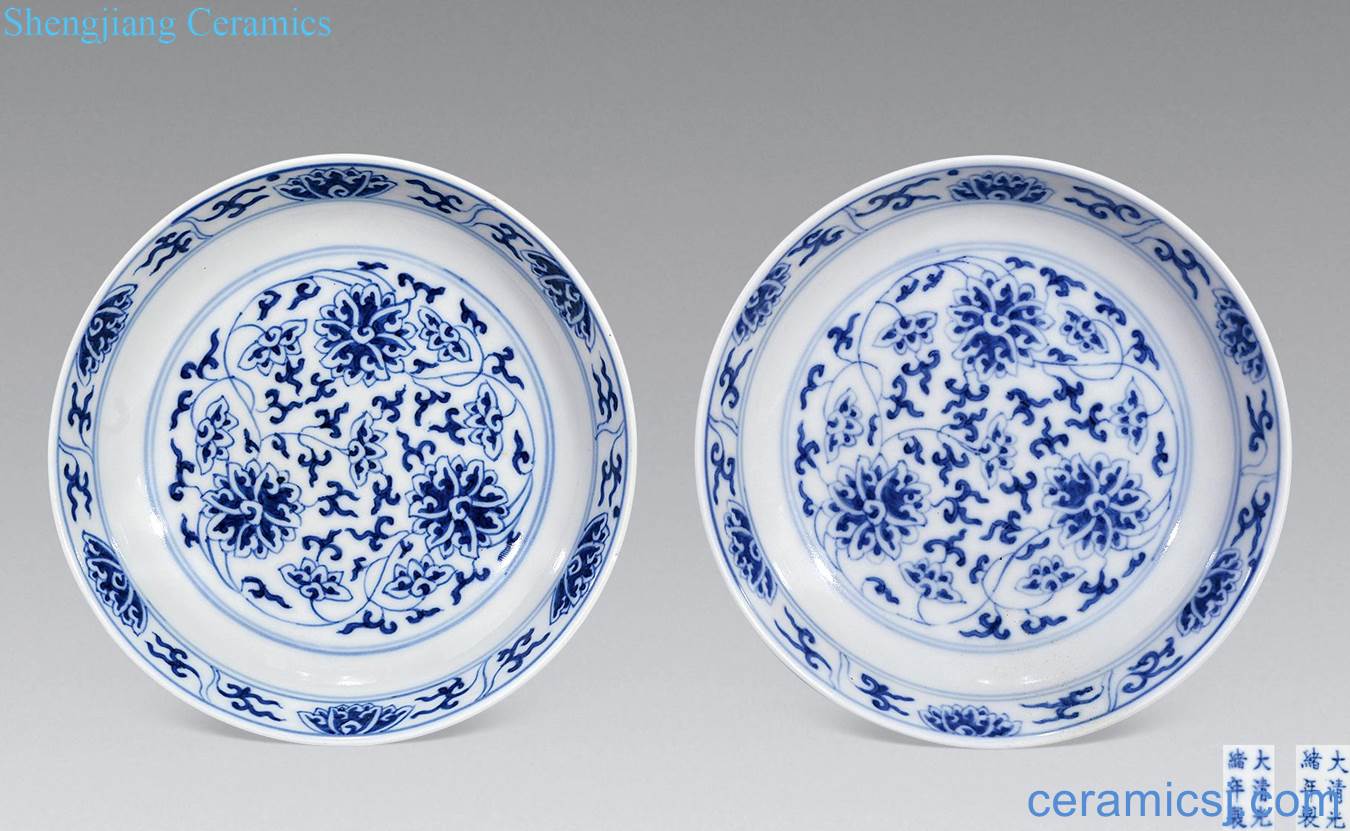 Qing guangxu Blue and white tie up lotus flower plate (a)