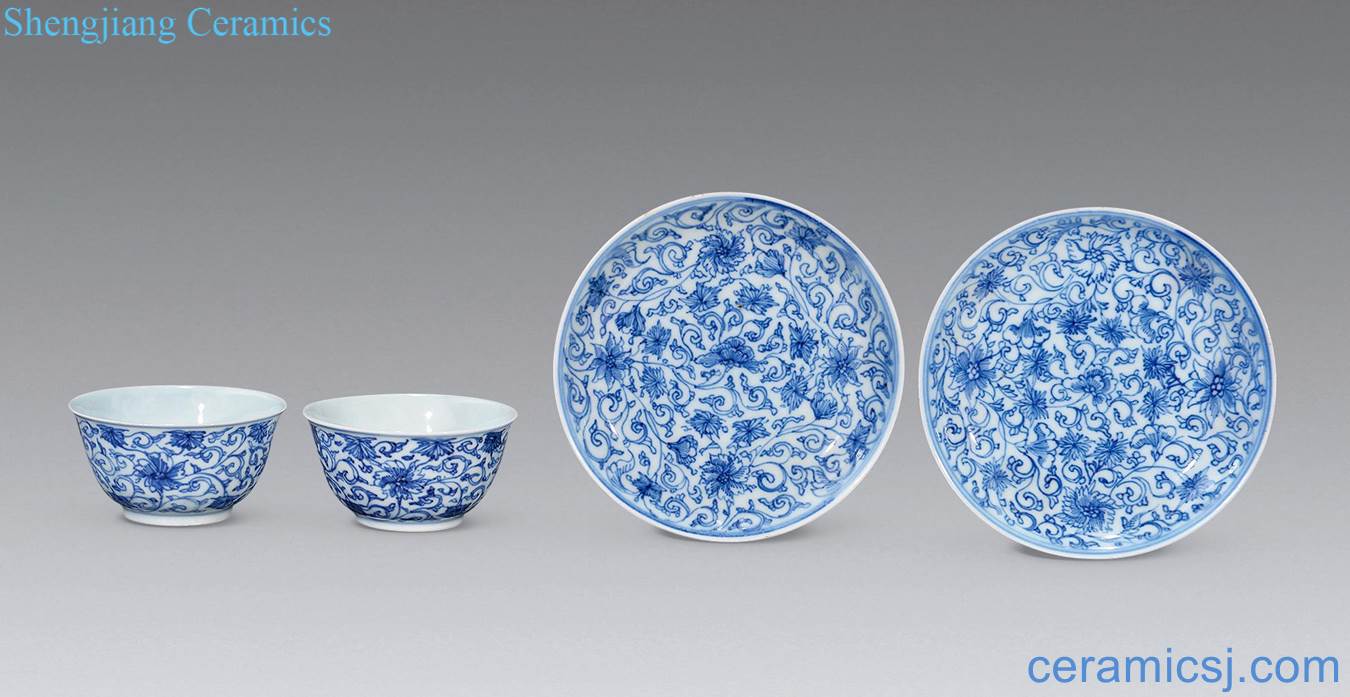 Qing yongzheng Blue and white tie up branch lotus cup, two pairs of a plate