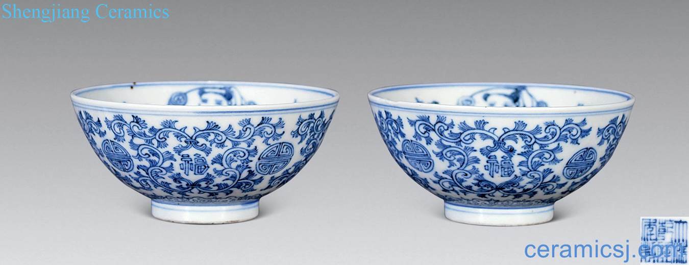 Qing guangxu Blue and white live green-splashed bowls (a)