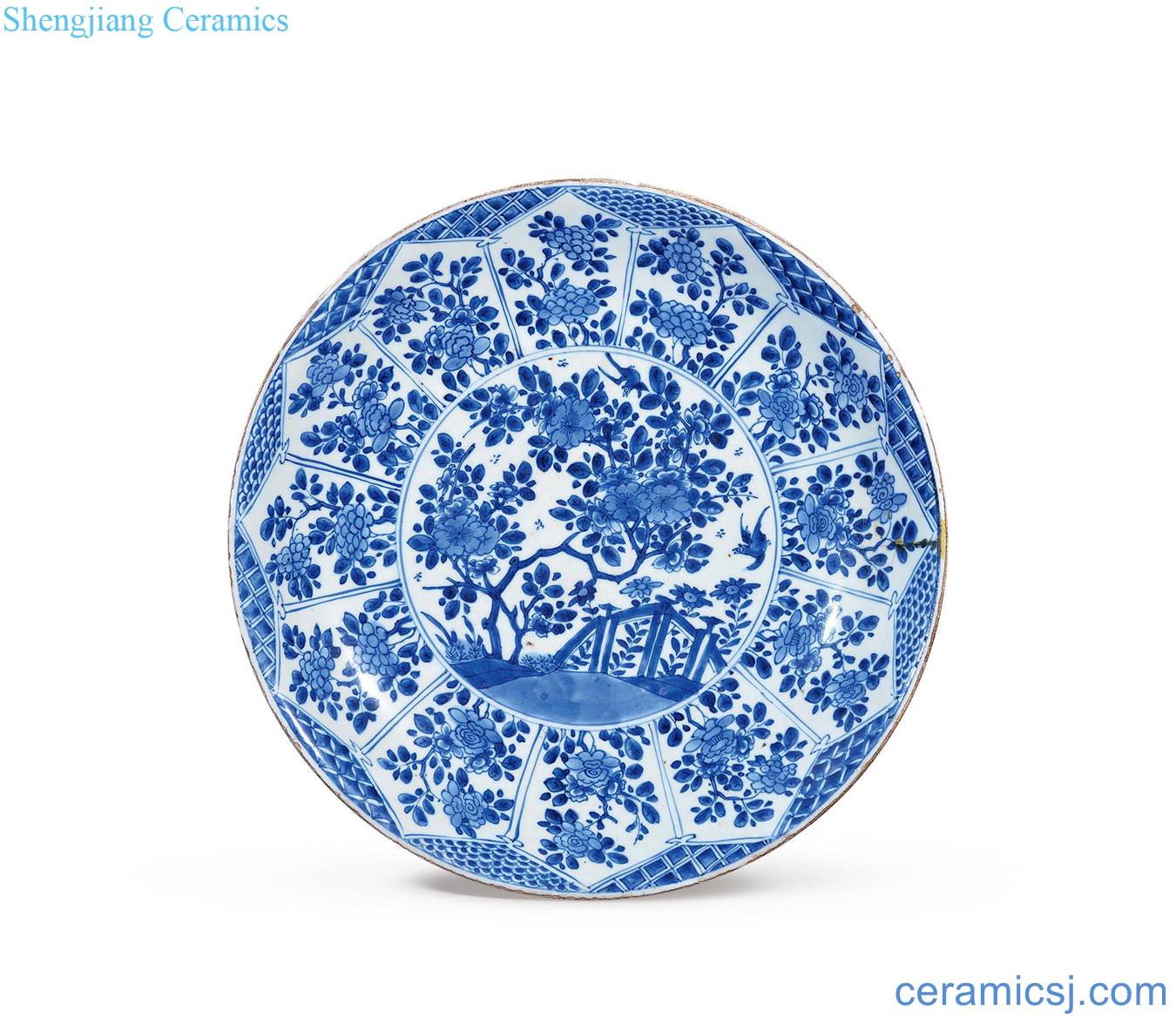 The qing emperor kangxi Blue and white flower on the market