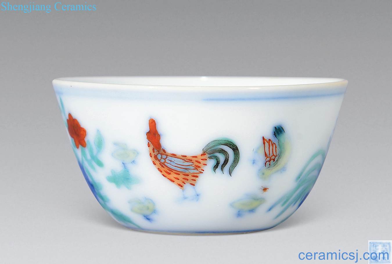 The qing emperor kangxi color bucket cylinder cup chicken