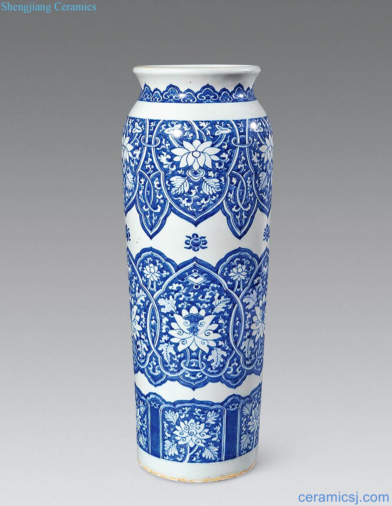 Ming chongzhen Blue and white lotus flower grain tube bottles