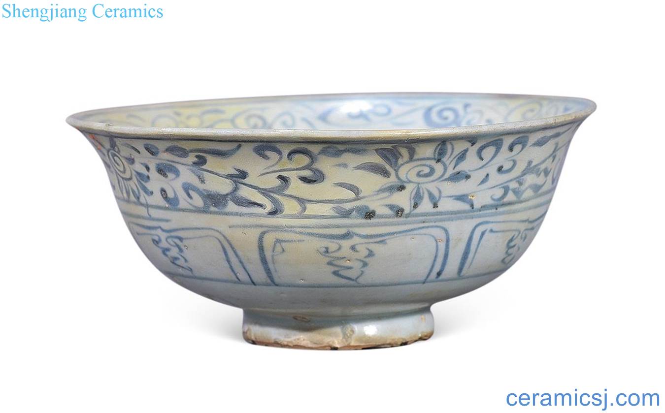 yuan Blue and white lotus flower bowls