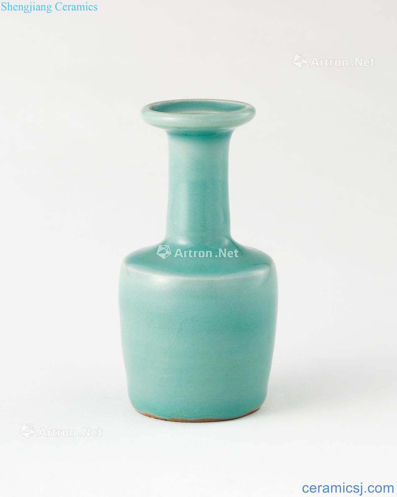 The song dynasty Longquan celadon small paper mallet bottle